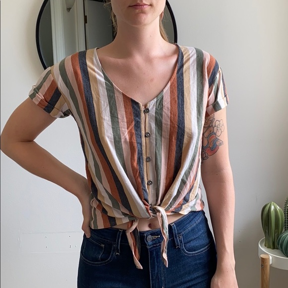 AMERICAN EAGLE short sleeve tie t. - Picture 1 of 2